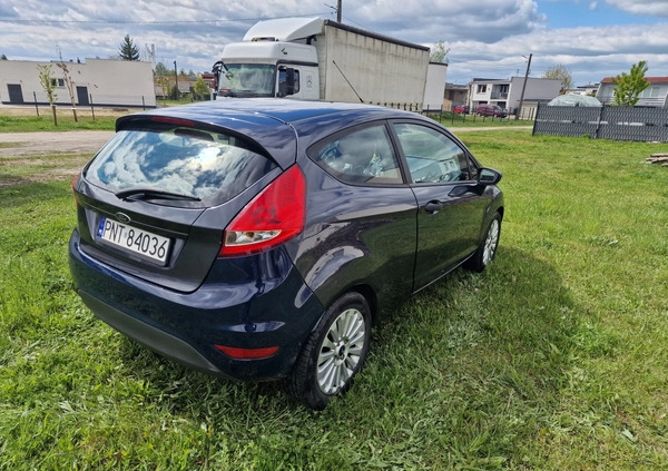 Ford Fiesta cena 13000 przebieg: 191313, rok produkcji 2009 z Zbąszyń małe 56